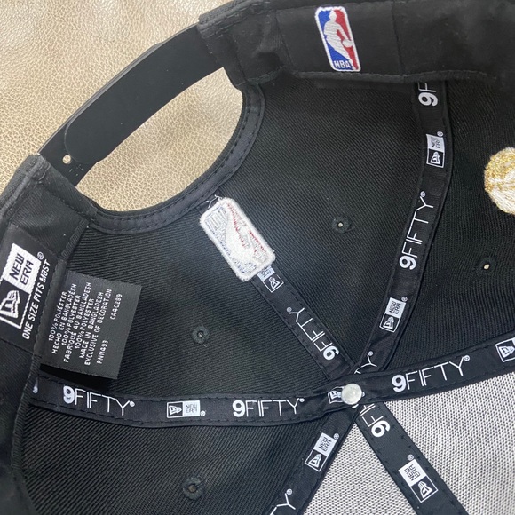 NBA Raptors Champions SnapBack hat - Picture 3 of 3